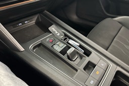 musta CUPRA Formentor 2021 kuva 17.
