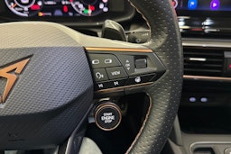 harmaa metalliväri CUPRA Formentor 2021 kuva 18.