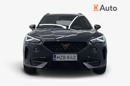 Harmaa CUPRA Formentor 2021 kuva 4.