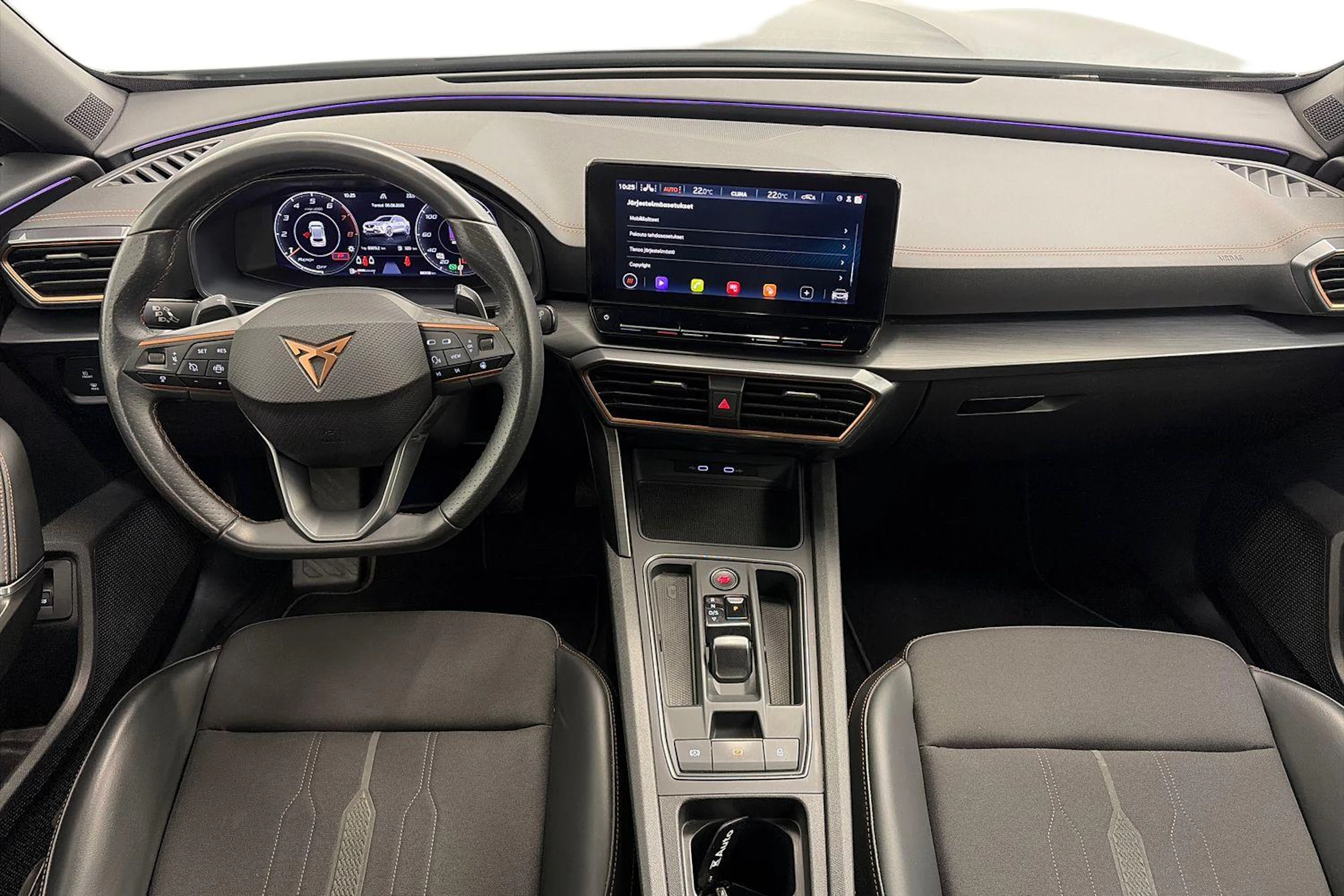 Harmaa CUPRA Formentor 2021 kuva 7.