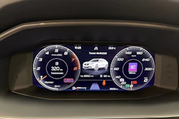 Harmaa CUPRA Formentor 2021 kuva 16.