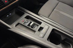 Harmaa CUPRA Formentor 2021 kuva 28.