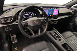 harmaa CUPRA Formentor 2021 kuva 6.
