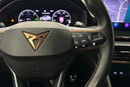 harmaa CUPRA Formentor 2021 kuva 12.
