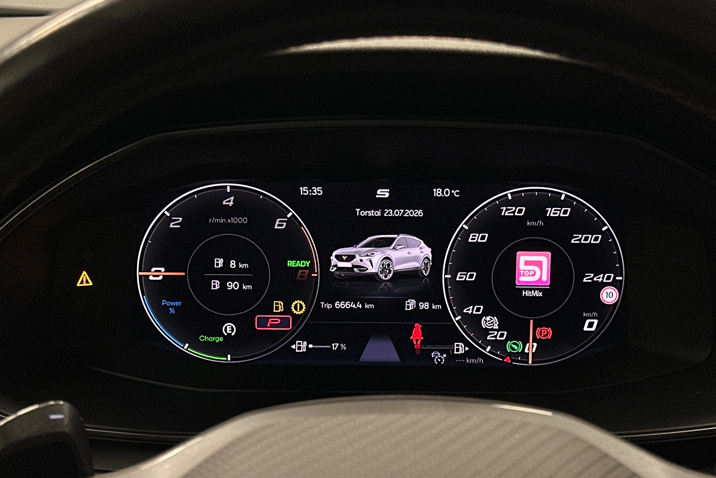 harmaa CUPRA Formentor 2021 kuva 13.