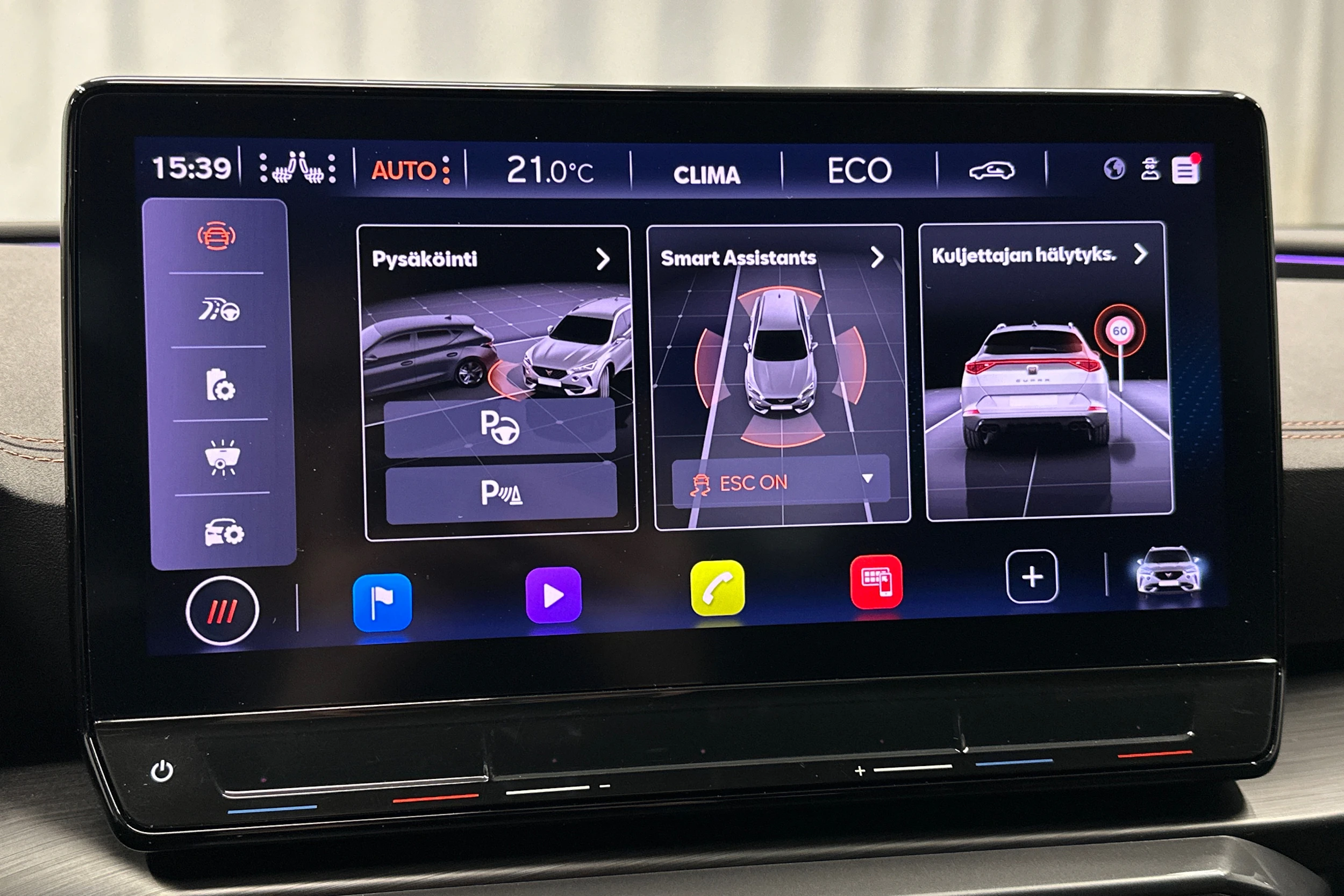 harmaa CUPRA Formentor 2021 kuva 25.