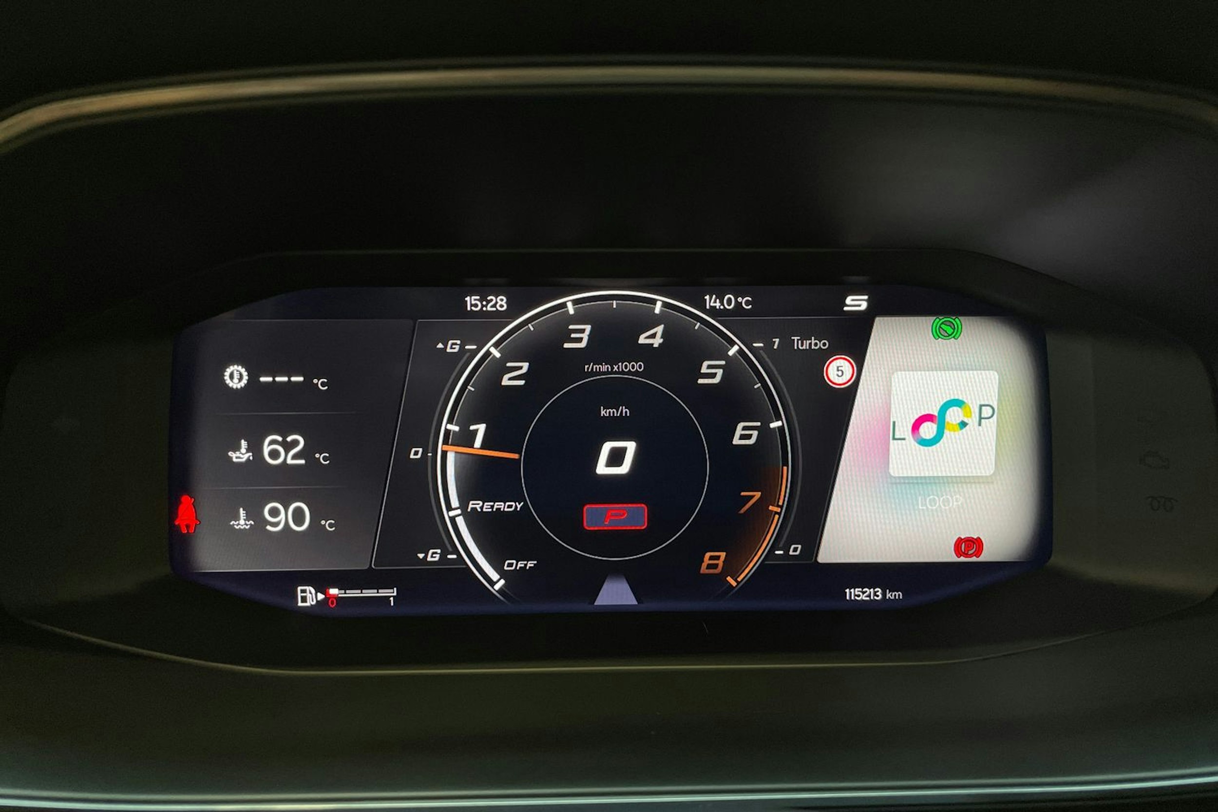 harmaa CUPRA Formentor 2021 kuva 15.