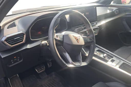 harmaa CUPRA Formentor 2021 kuva 3.