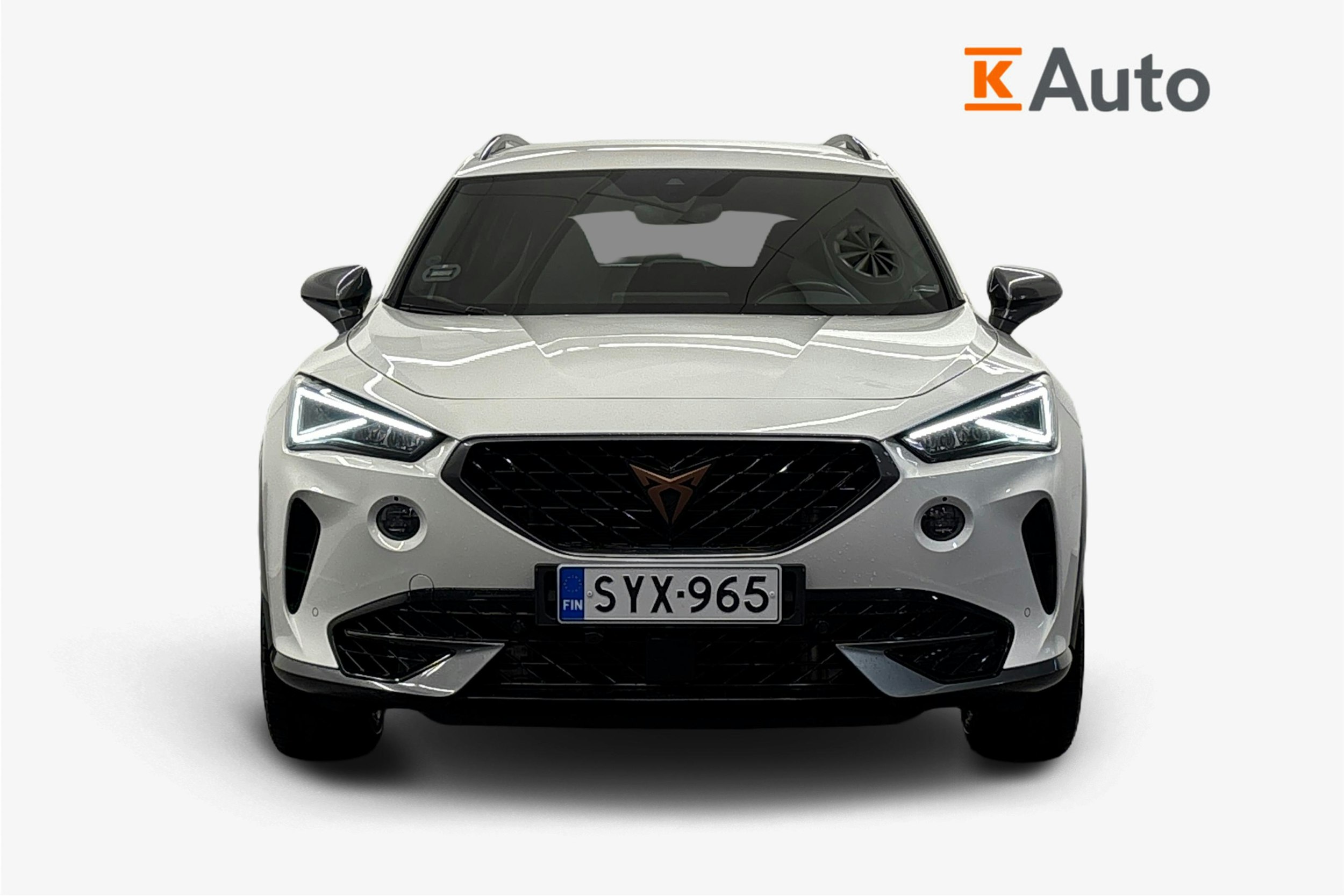 Valkoinen CUPRA Formentor 2021 kuva 5.