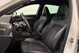 Valkoinen CUPRA Formentor 2021 kuva 17.