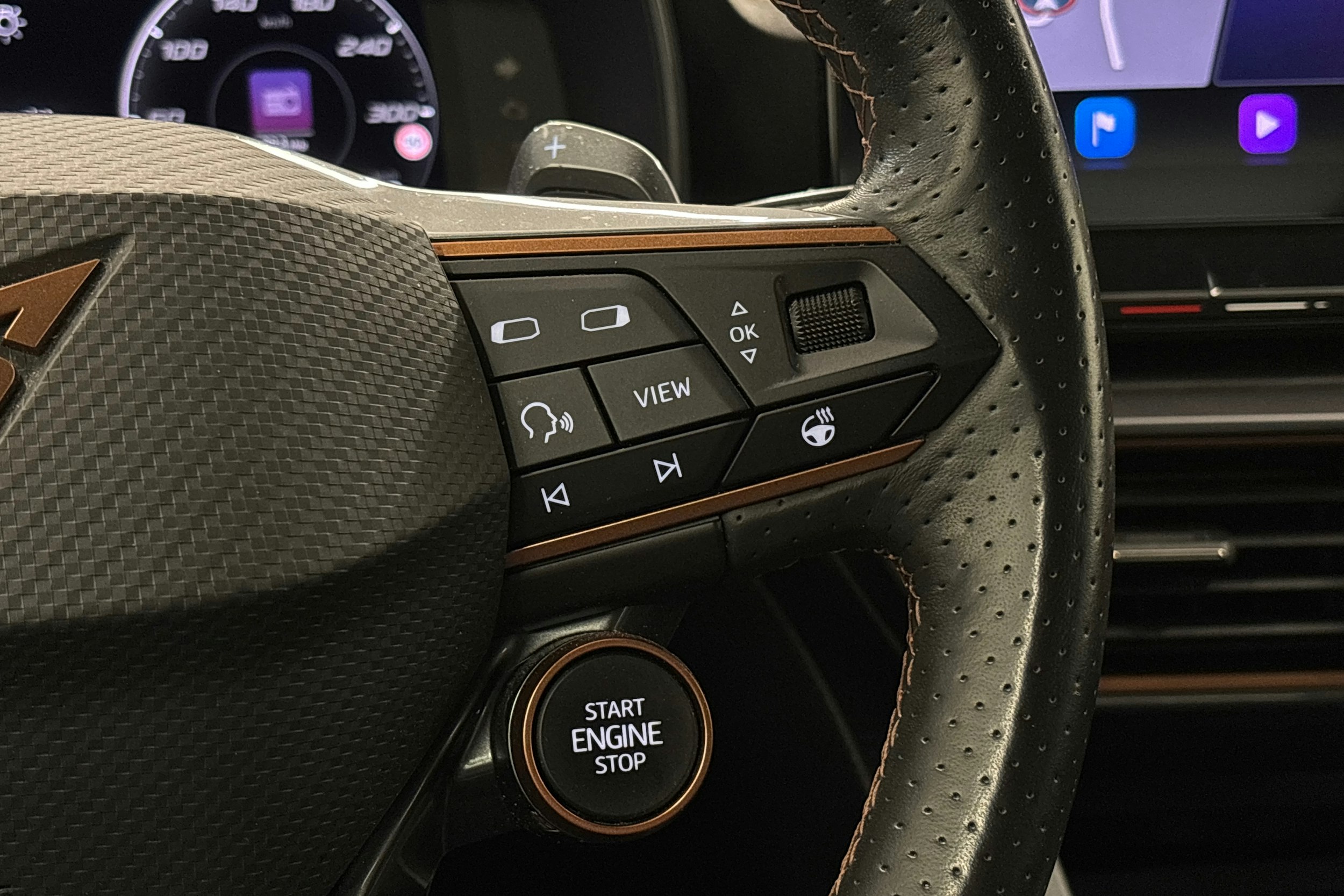 Valkoinen CUPRA Formentor 2021 kuva 20.