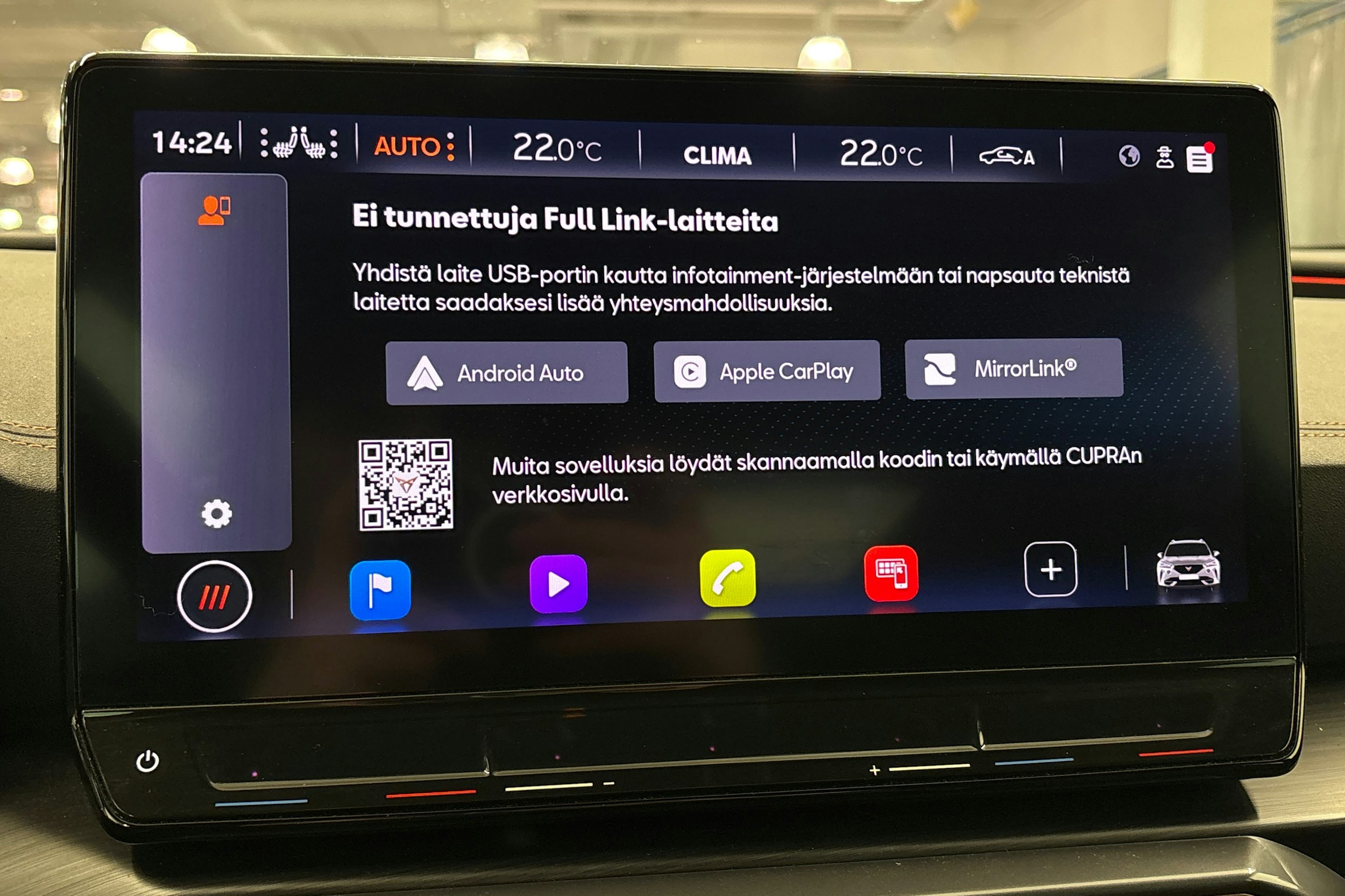 Valkoinen CUPRA Formentor 2021 kuva 23.