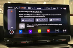 Valkoinen CUPRA Formentor 2021 kuva 23.