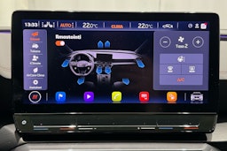 valkoinen CUPRA Formentor 2021 kuva 21.
