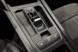 valkoinen CUPRA Formentor 2021 kuva 24.