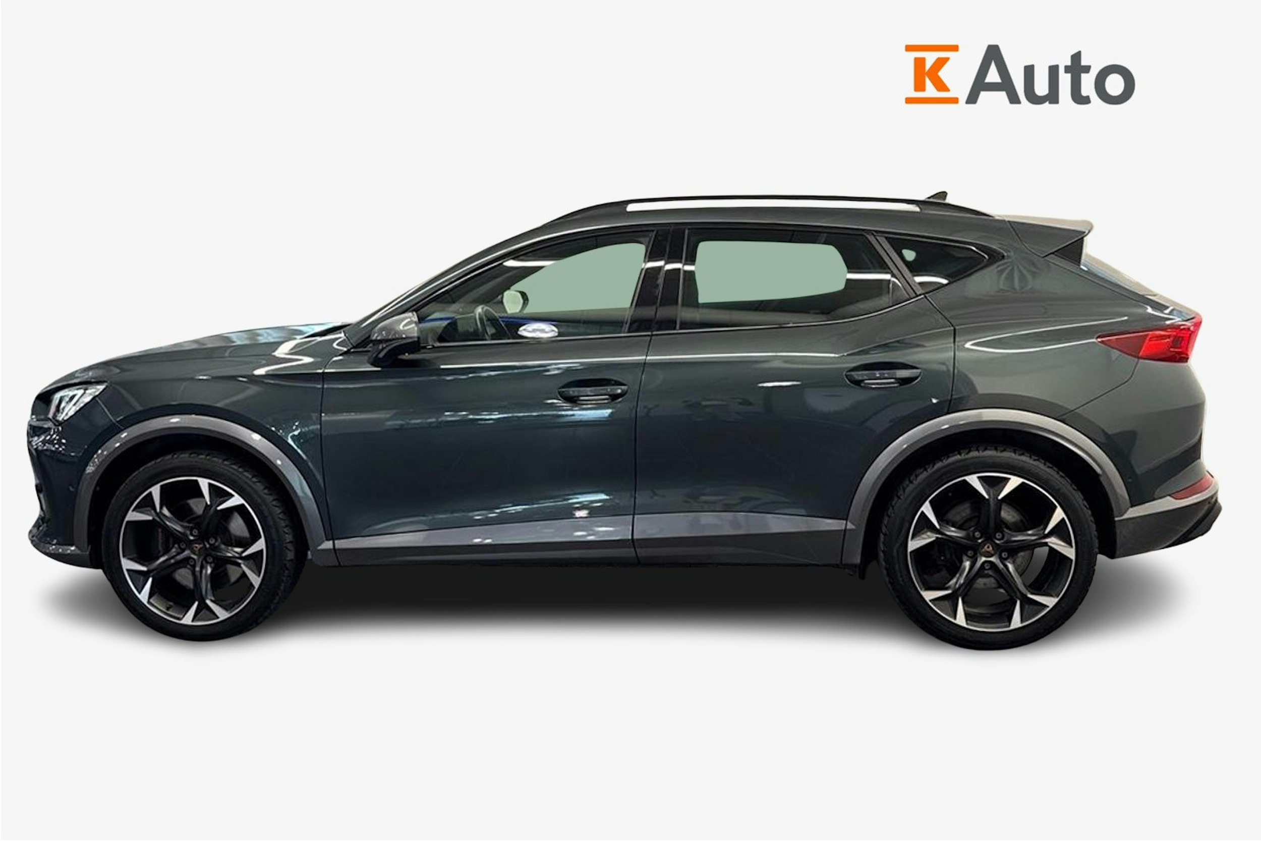 vihreä CUPRA Formentor 2021 kuva 5.