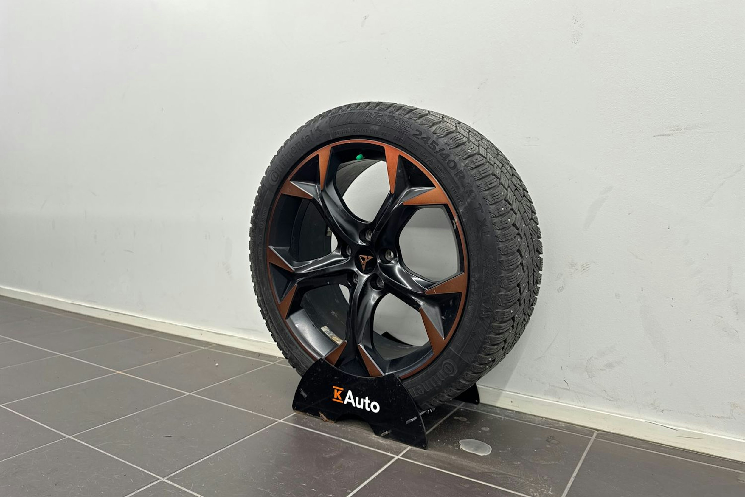 vihreä CUPRA Formentor 2021 kuva 10.