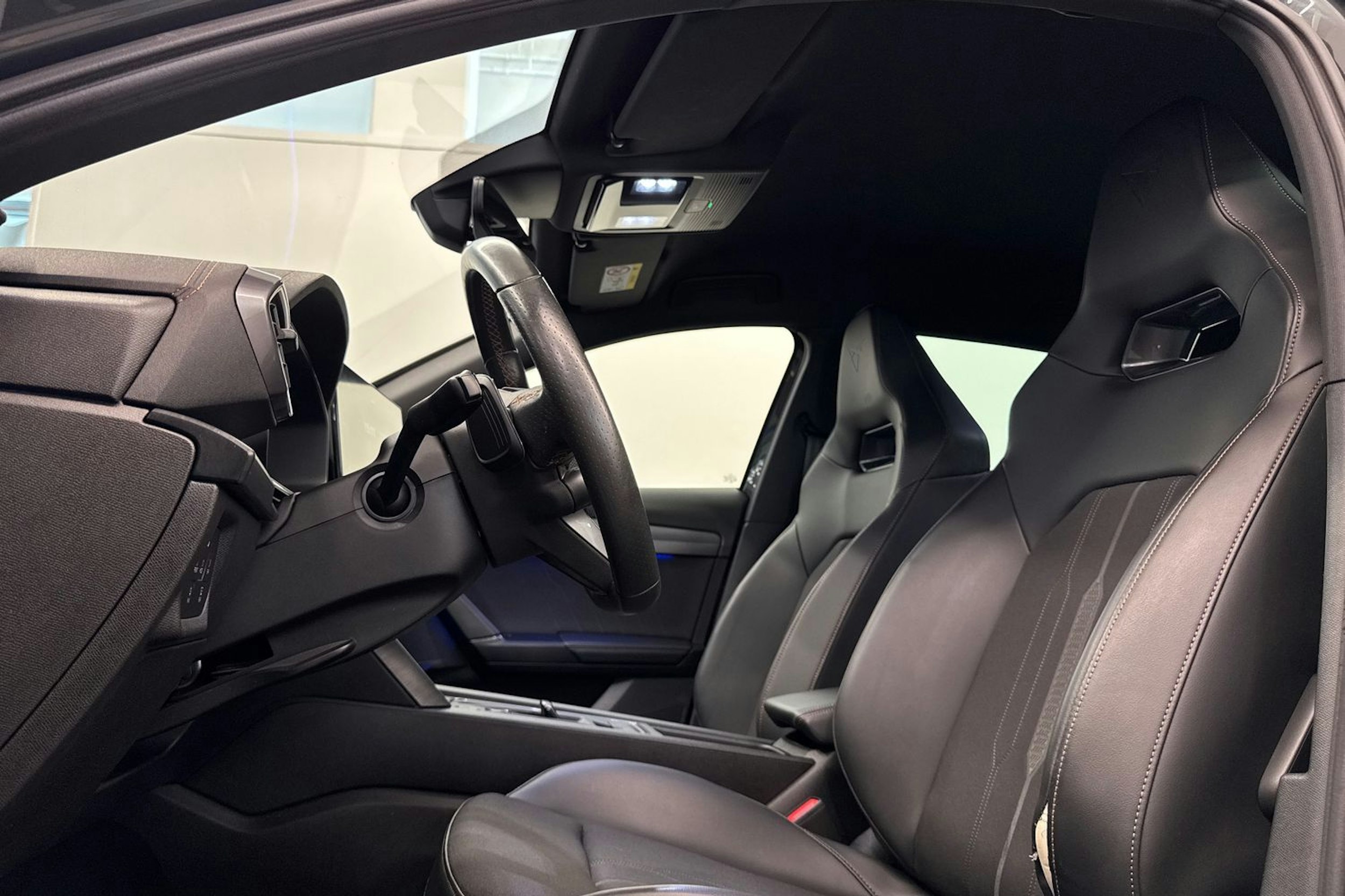 vihreä CUPRA Formentor 2021 kuva 12.