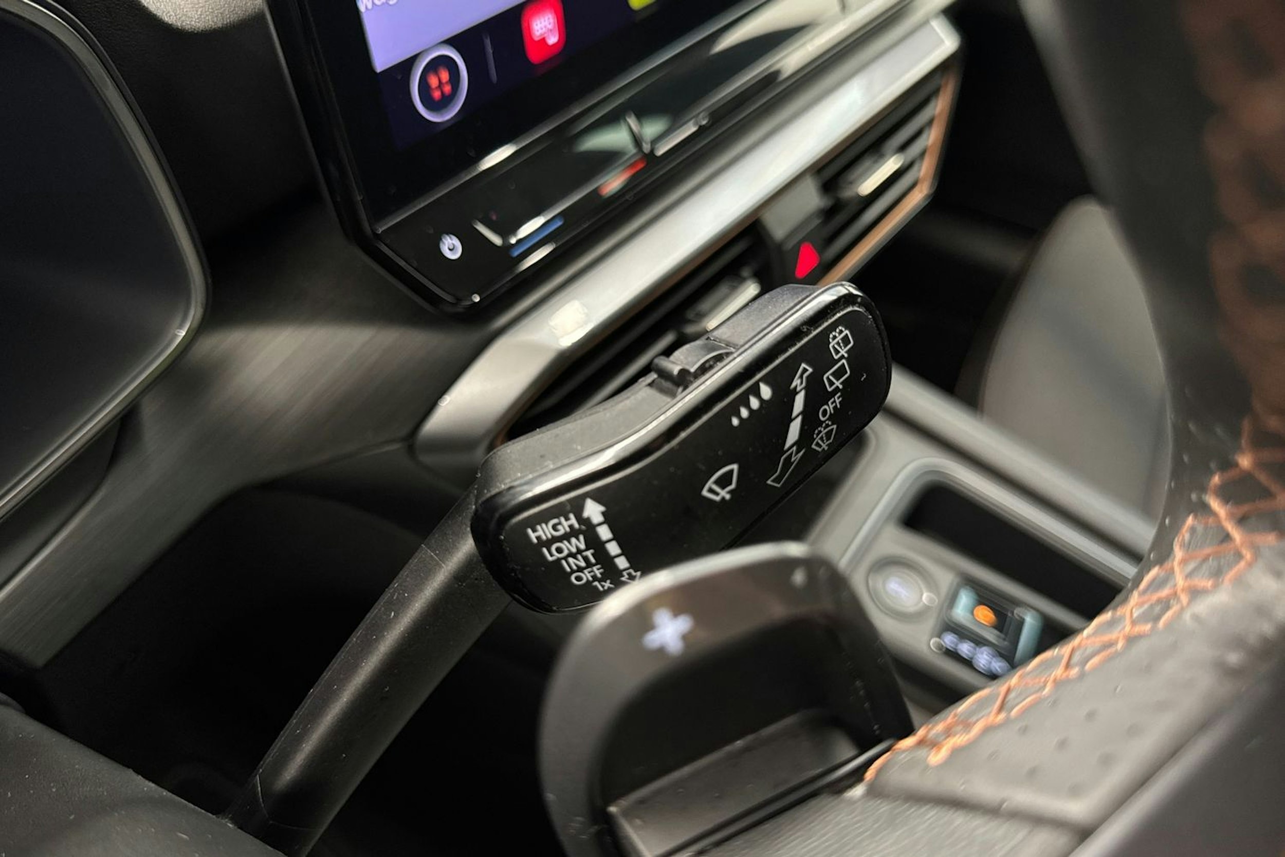 vihreä CUPRA Formentor 2021 kuva 28.
