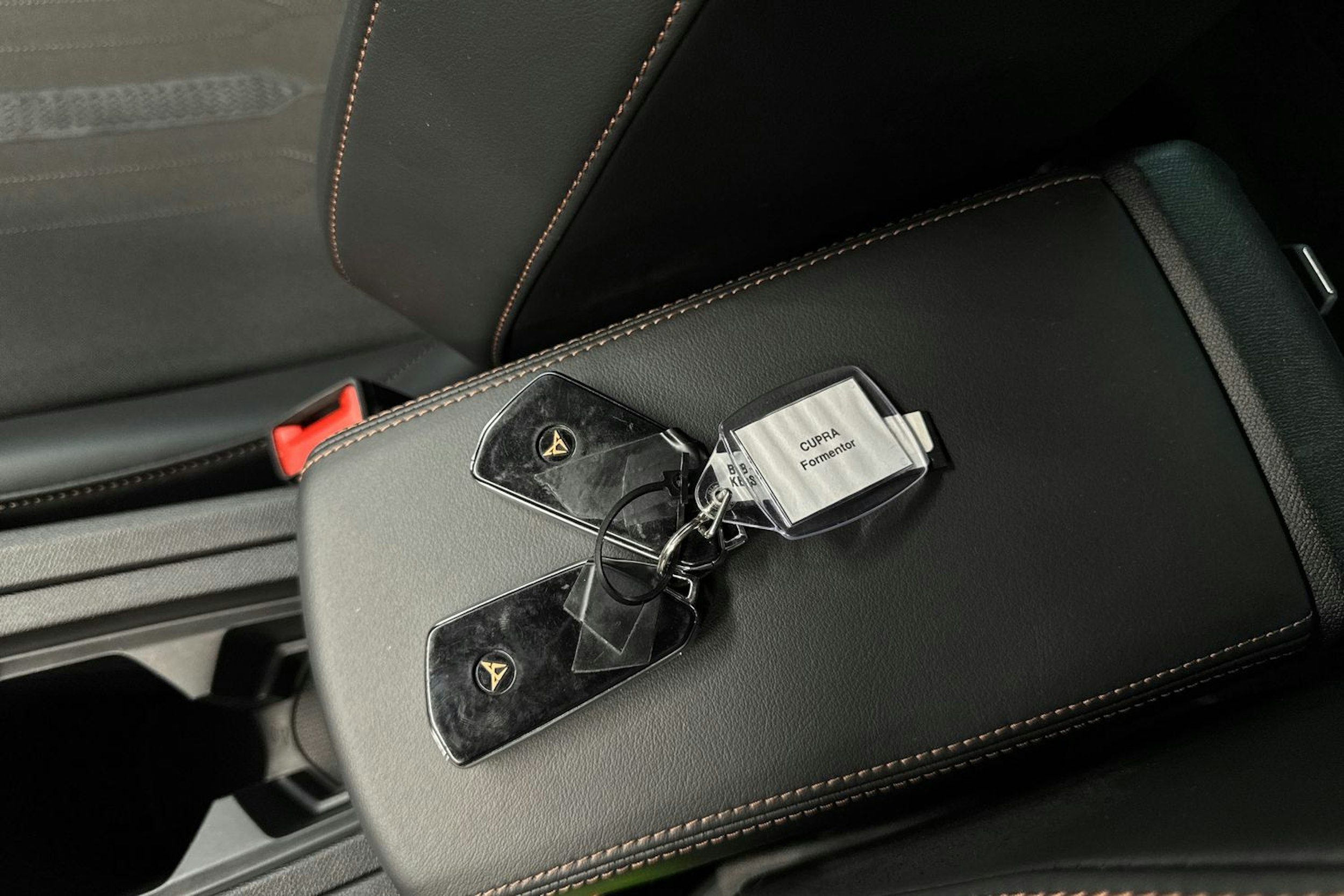 vihreä CUPRA Formentor 2021 kuva 30.