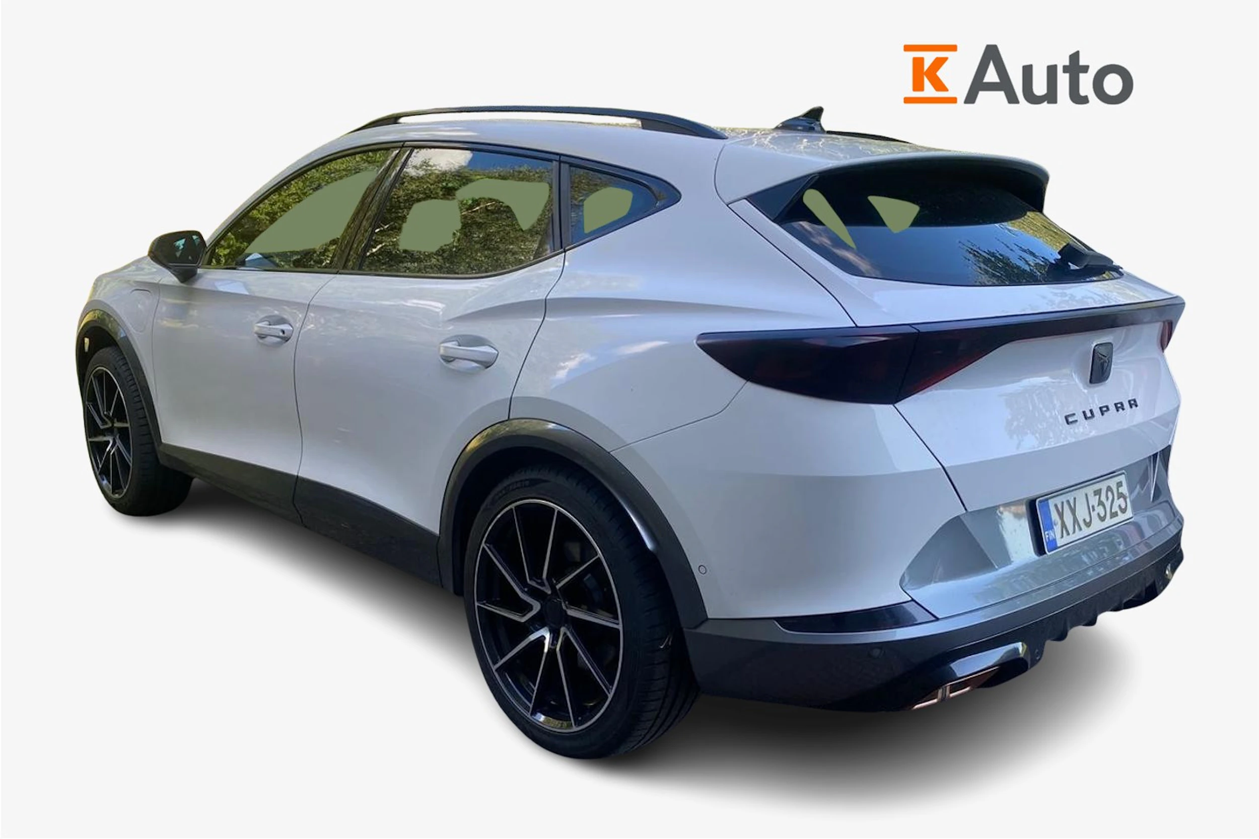 Valkoinen CUPRA Formentor 2021 kuva 2.
