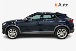 sininen CUPRA Formentor 2022 kuva 6.