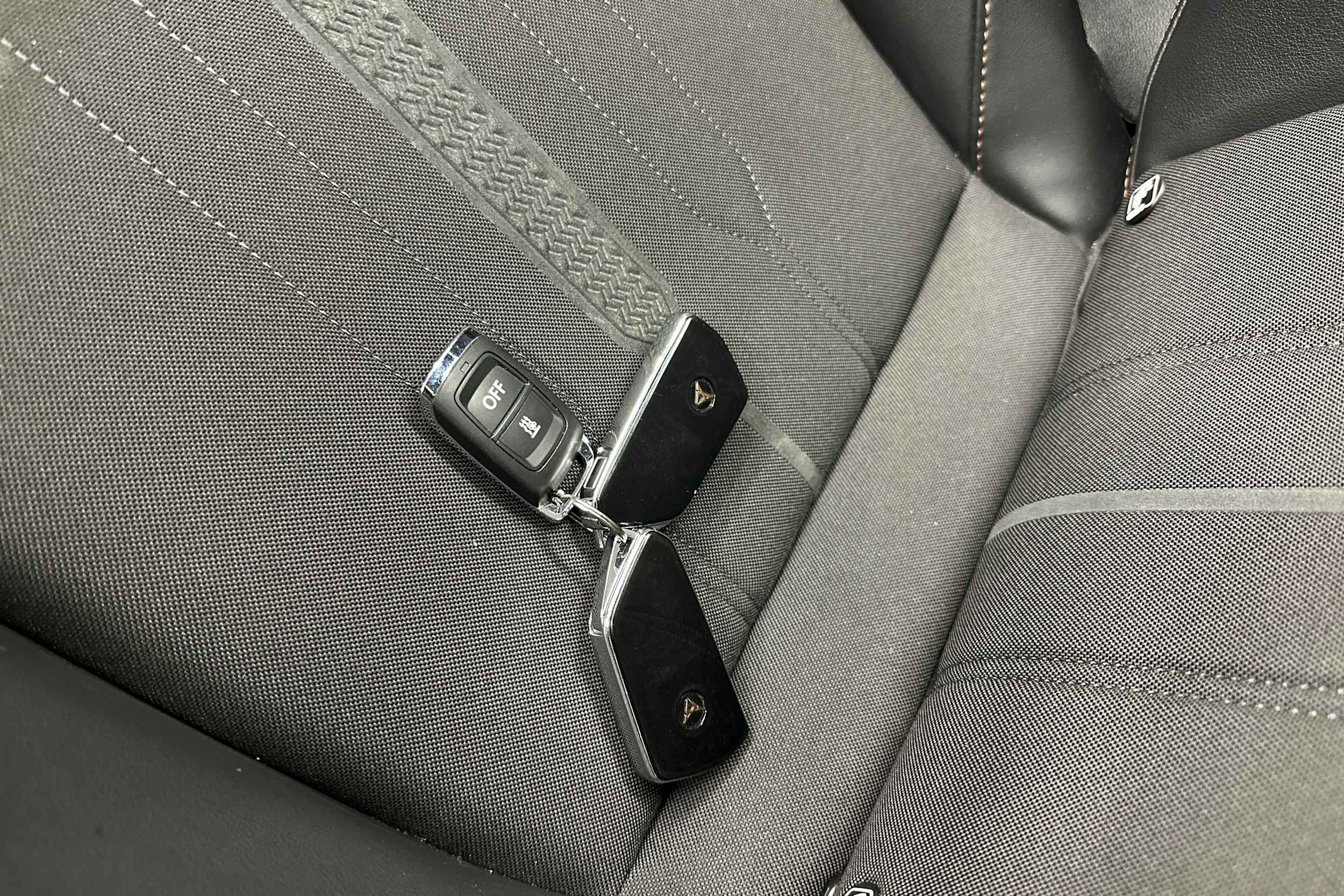 sininen CUPRA Formentor 2022 kuva 26.