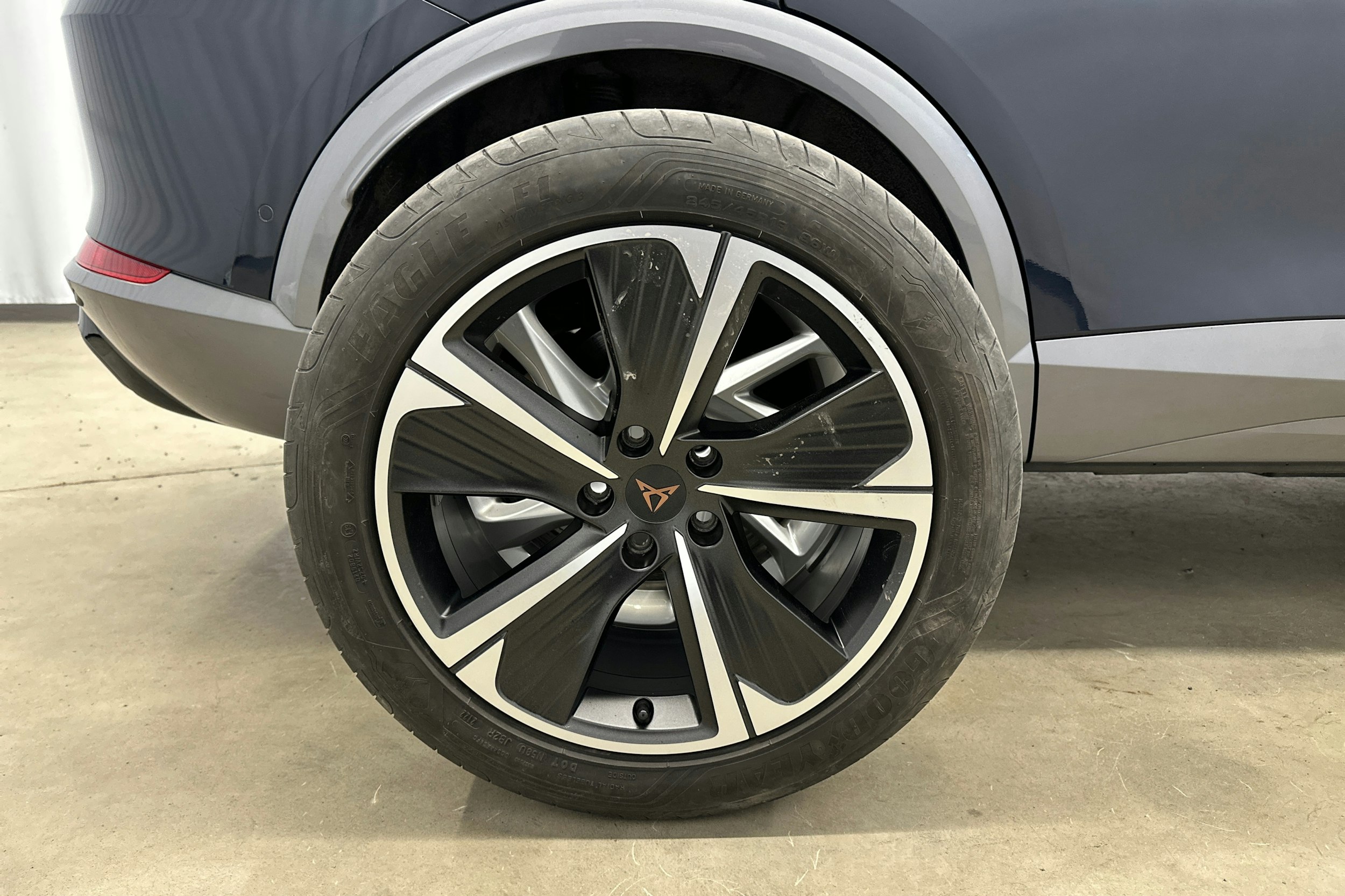 sininen CUPRA Formentor 2022 kuva 31.