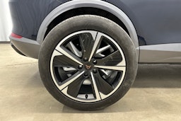 sininen CUPRA Formentor 2022 kuva 31.