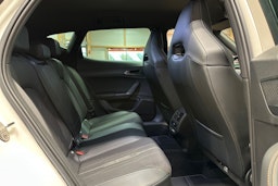 valkoinen CUPRA Formentor 2022 kuva 15.