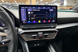 valkoinen CUPRA Formentor 2022 kuva 22.