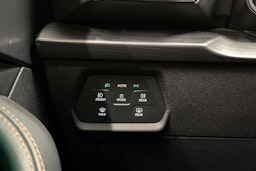 valkoinen CUPRA Formentor 2022 kuva 27.