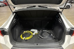 valkoinen CUPRA Formentor 2022 kuva 29.