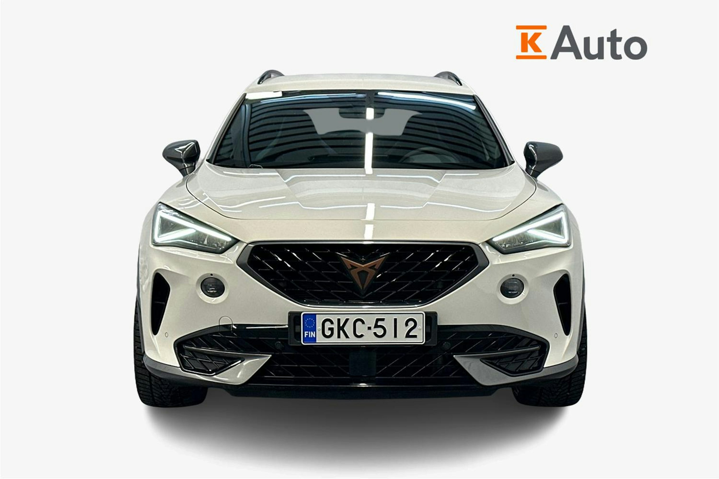 valkoinen CUPRA Formentor 2022 kuva 5.