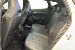 valkoinen CUPRA Formentor 2022 kuva 10.