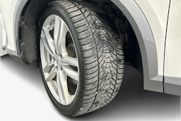 valkoinen CUPRA Formentor 2022 kuva 11.