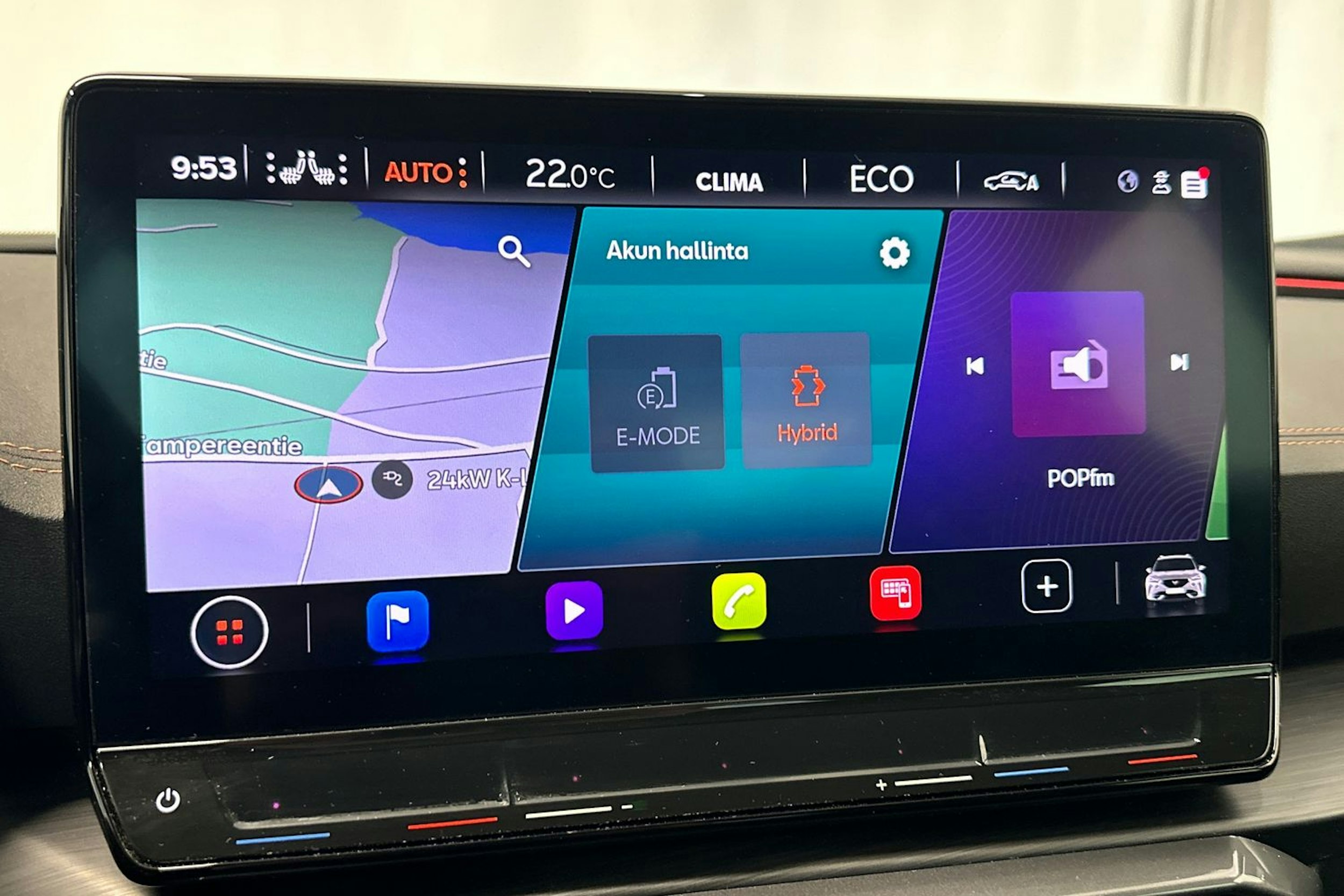 valkoinen CUPRA Formentor 2022 kuva 19.