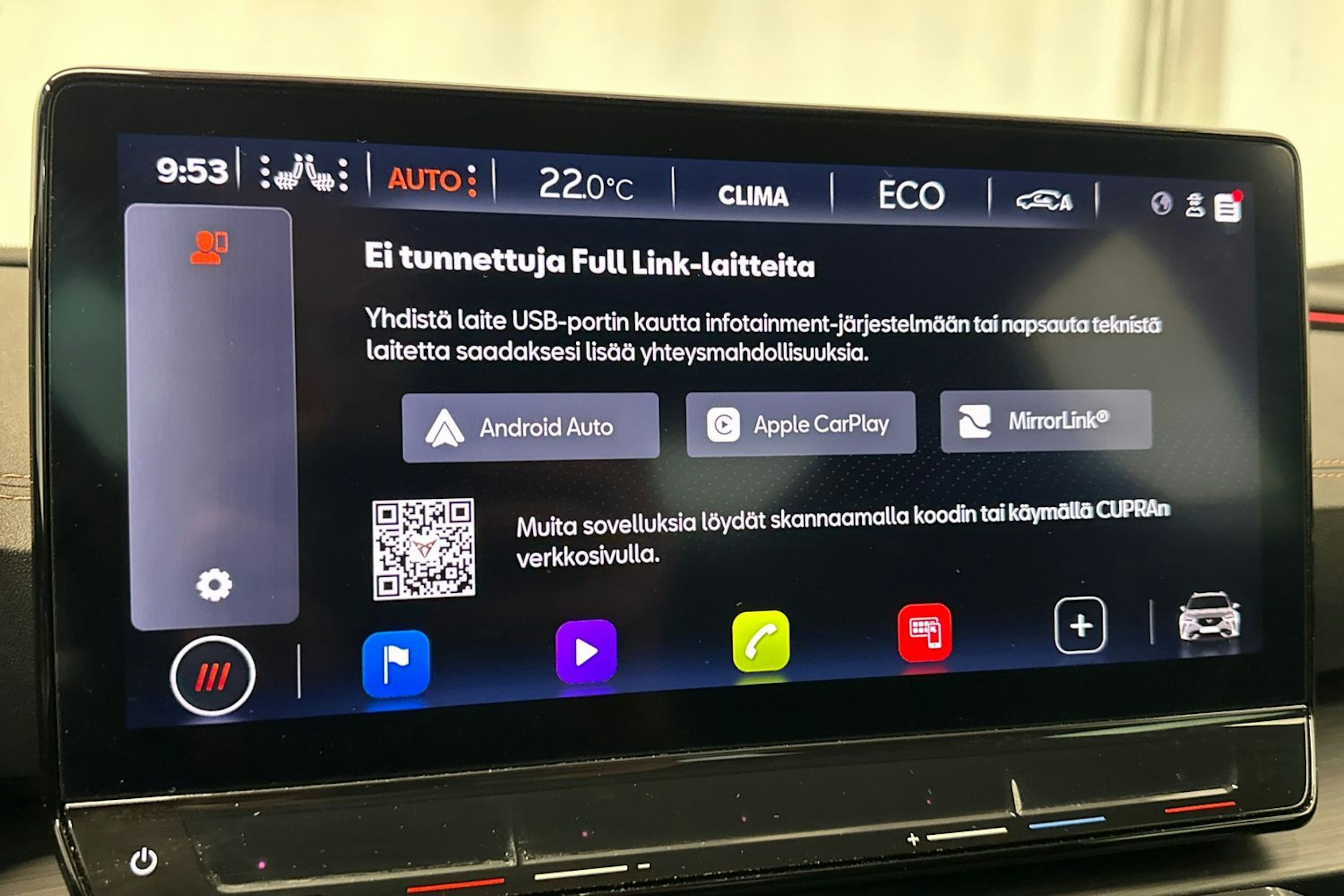 valkoinen CUPRA Formentor 2022 kuva 22.