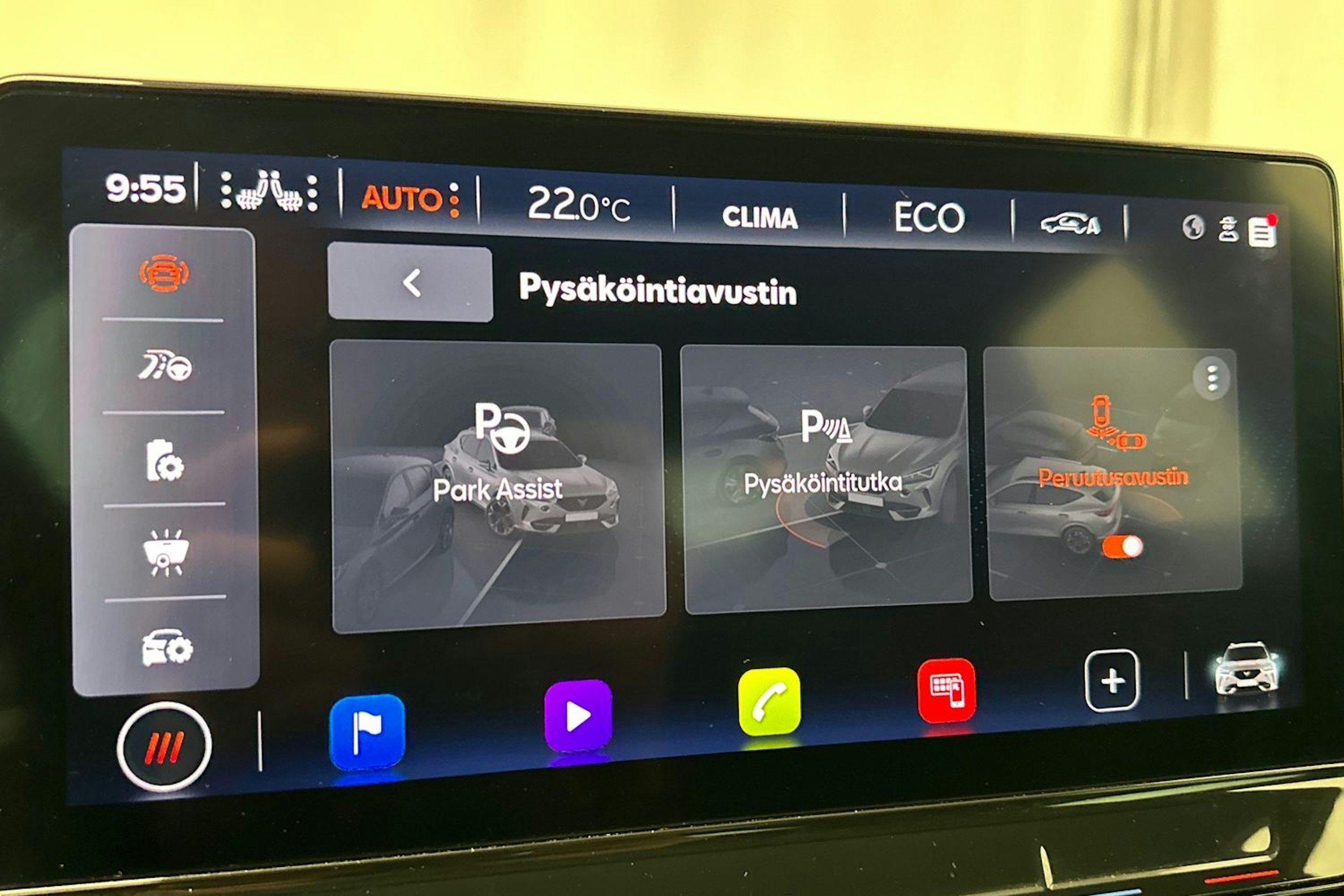 valkoinen CUPRA Formentor 2022 kuva 27.