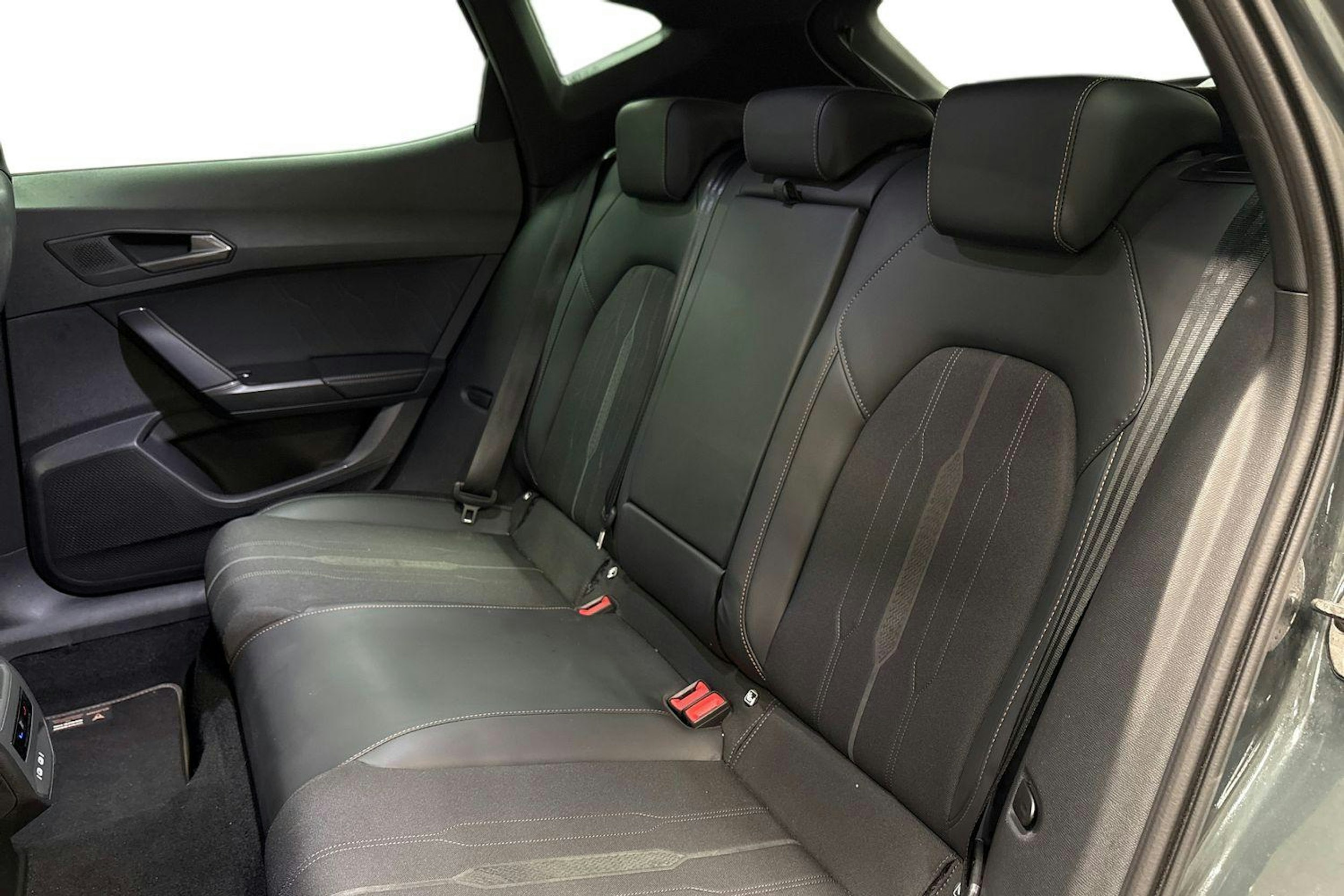 vihreä CUPRA Formentor 2022 kuva 8.