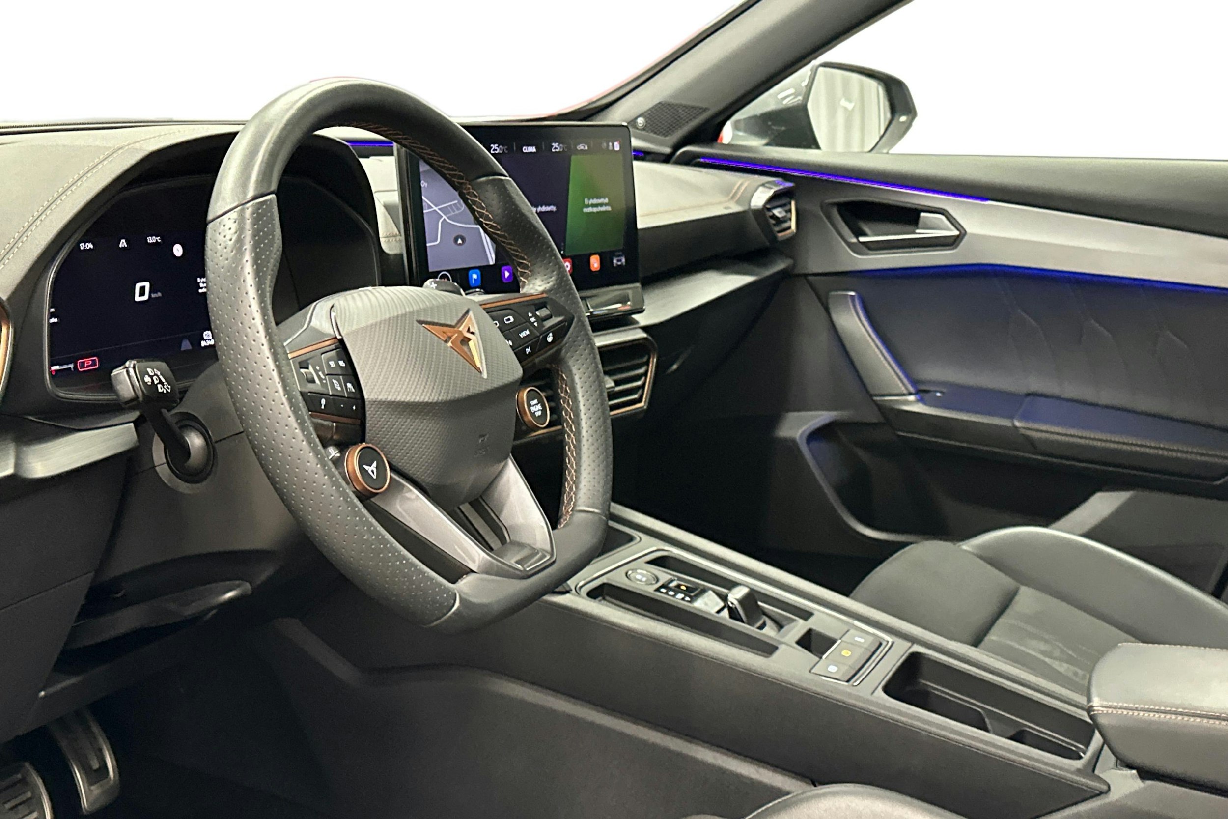 harmaa CUPRA Formentor 2022 kuva 7.