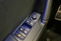 harmaa CUPRA Formentor 2022 kuva 17.