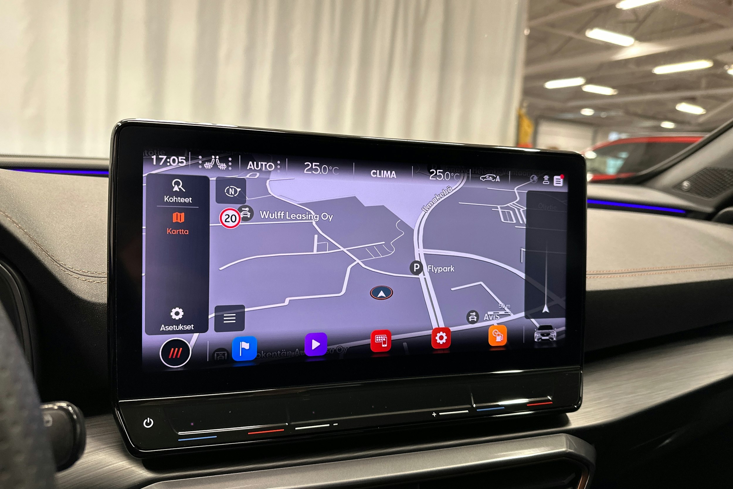 harmaa CUPRA Formentor 2022 kuva 19.