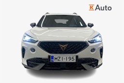 Valkoinen CUPRA Formentor 2022 kuva 5.