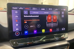 Valkoinen CUPRA Formentor 2022 kuva 21.