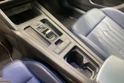 Valkoinen CUPRA Formentor 2022 kuva 26.