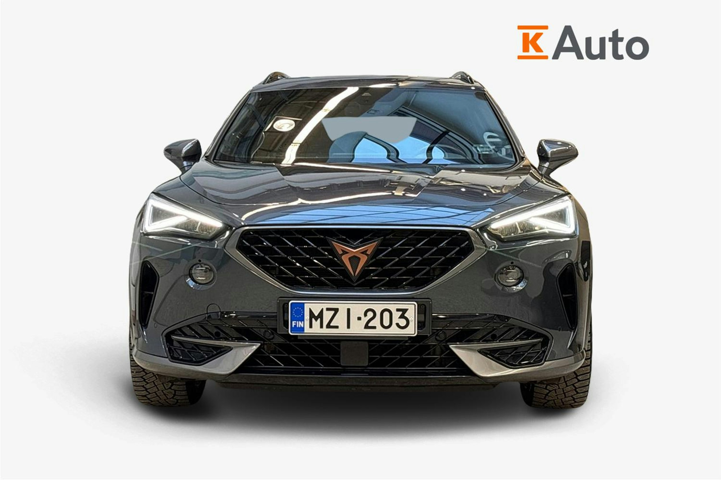 harmaa CUPRA Formentor 2022 kuva 4.