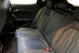 harmaa CUPRA Formentor 2022 kuva 8.