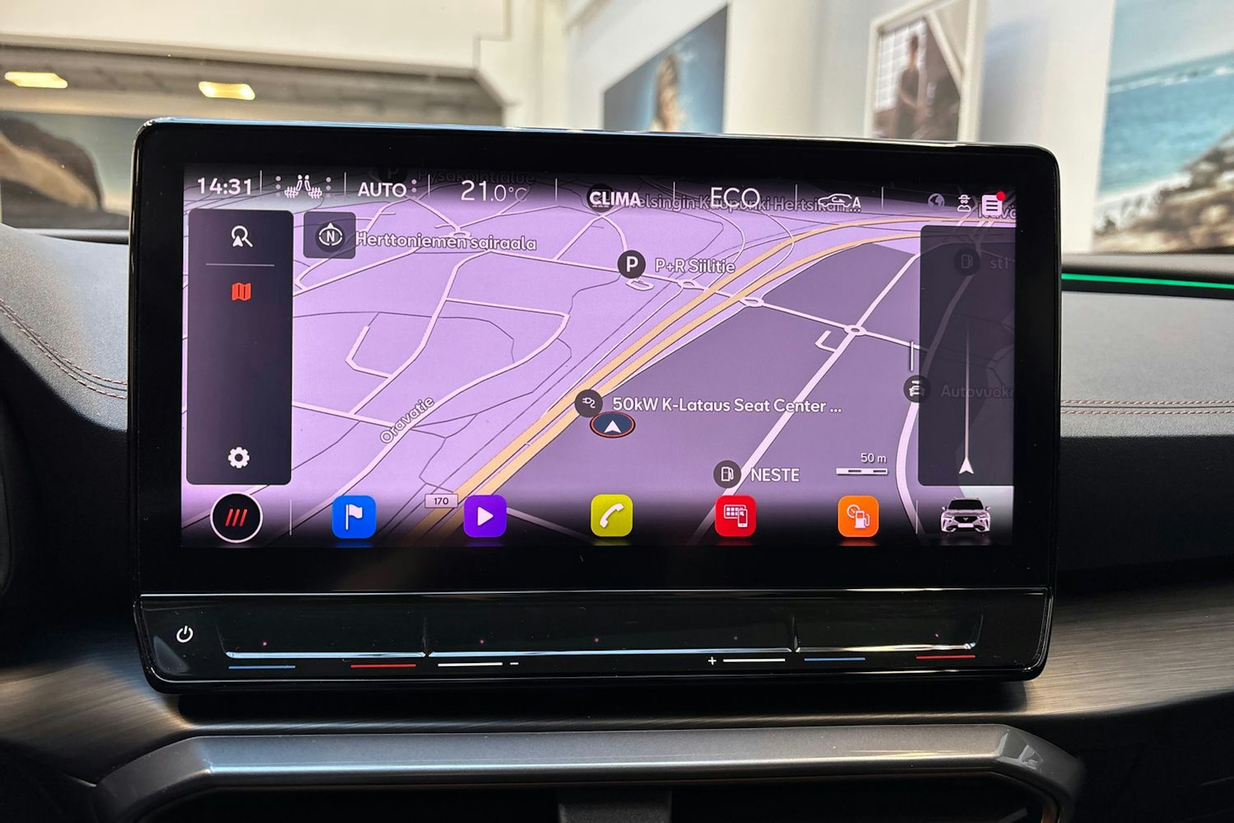 harmaa CUPRA Formentor 2022 kuva 14.