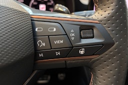 harmaa CUPRA Formentor 2022 kuva 16.